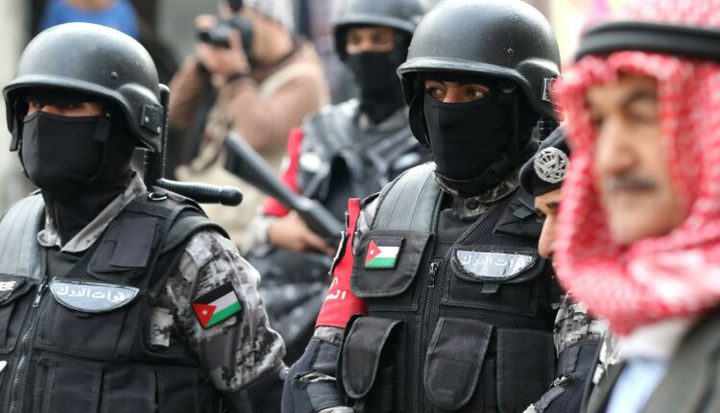 مقتل 3 من مرتبات الأمن في الأردن وإصابة 5 آخرين