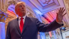 توصيات بتوجيه 4 اتهامات جنائية للرئيس السابق دونالد ترامب وآخرين