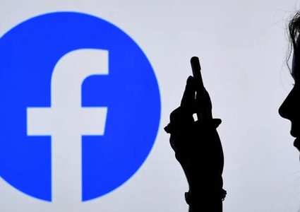 فيسبوك يوافق على دفع 725 مليون دولار