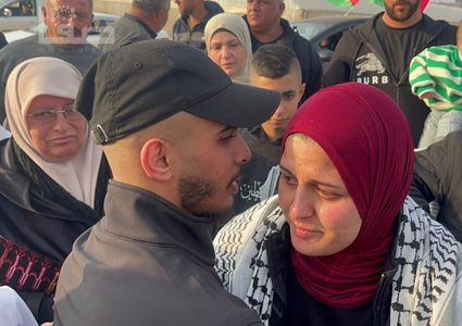 29 اسيرة في سجون الاحتلال