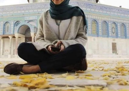 الاحتلال يفرج عن مقدسية بعد ثلاثين شهرًا من الاعتقال