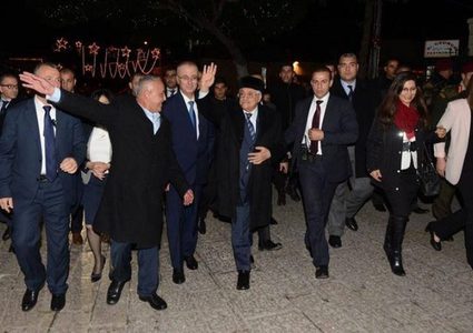 الرئيس عباس يصل بيت لحم للمشاركة باحتفالات أعياد الميلاد