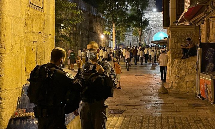 الاحتلال يعتقل مواطنين من سلوان