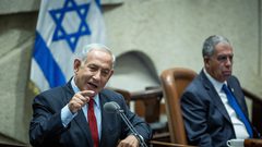 استطلاع للرأي:51% من الإسرائيليين غير راضين عن تركيبة الحكومة الجديدة