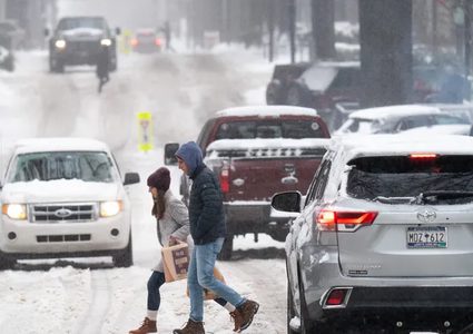 مقتل 31 شخصاً في العاصفة الثلجية بالولايات المتحدة الأمريكية