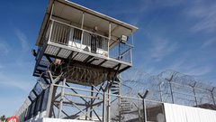 "هيئة الأسرى": معاناة الأسرى في سجون الاحتلال تتضاعف بسبب البرد القارس