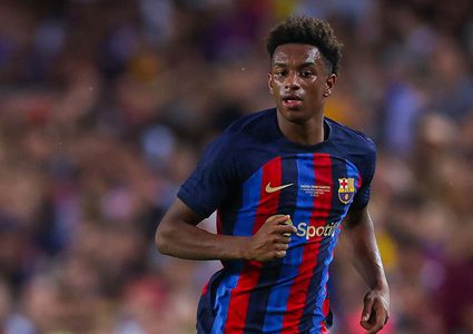 برشلونة يستغل بالدي لحسم صفقة جديدة