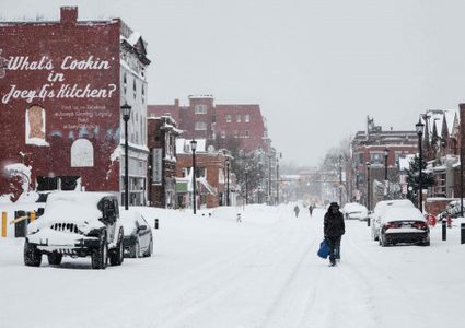 ارتفاع ضحايا العاصفة الثلجية في الولاات المتحدة إلى50 قتيلًا