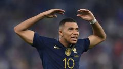 مبابي يفكر في الانتقال لبرشلونة