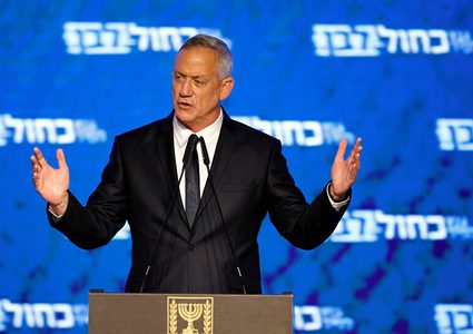 غانتس يُصدر تعليماته للاستعداد من احتمال حدوث تصعيد أمني