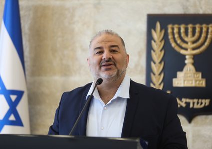 منصور عباس:العار أن نوّابًا وأحزابًا عربية فتحوا الطريق لعودة نتنياهو