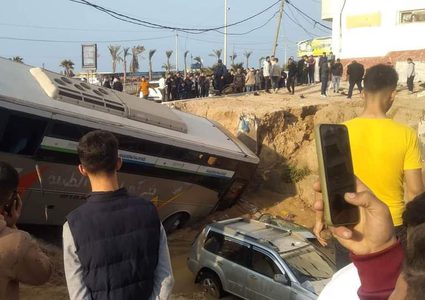 عشر اصابات في حادث سير في غزة
