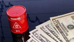 أسعار النفط تسجل مكاسب للعام الثاني بعد تقلبات شديدة في 2022