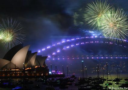 العالم يُودّع 2022 المضطرب