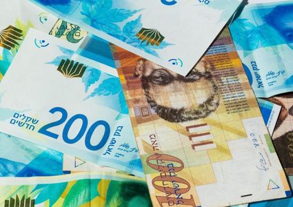 أسعار صرف العملات مقابل الشيقل اليوم الأحد
