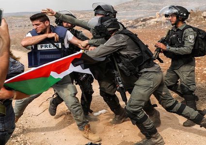 لجنة دعم الصحفيين: 1003 انتهاكات للحريات الإعلامية خلال 2022