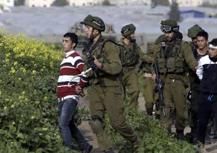 الاحتلال يعتقل طفلين من أريحا