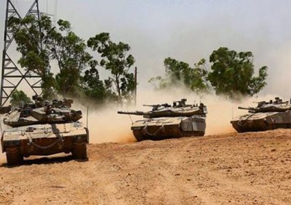 توغل آليات وجرافات الاحتلال شرقي خانيونس جنوب القطاع