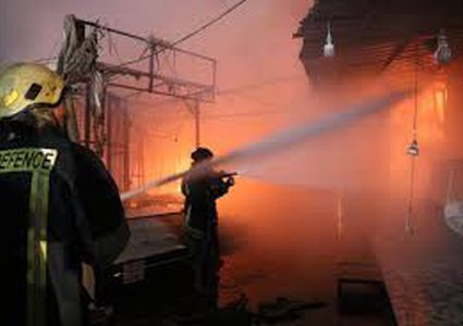 مصرع أسرة من 5 أشخاص بحريق خيمتين في الأردن