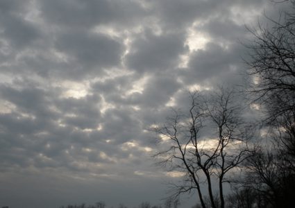 الطقس: أجواء باردة والفرصة مهيأة لسقوط أمطار محلية خفيفة