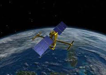 قمر صناعي على وشك السقوط من السماء