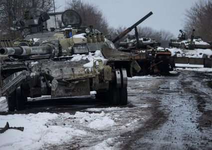 تقارير: بريطانيا تدرس توريد دبابات قتالية إلى أوكرانيا