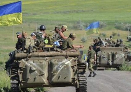 كييف: القوات الأوكرانية في وضع “صعب” بمنطقة دونباس