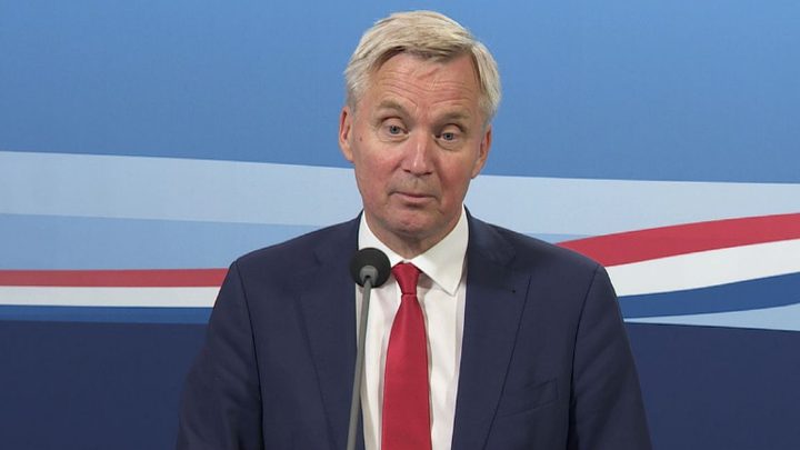 هولندا توقف قيدا مثيرا للجدل على لم شمل أسر اللاجئين