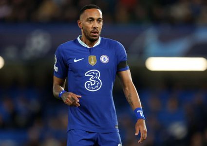 الفيفا يمنع برشلونة من استعادة أوباميانج