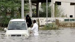 السعودية: بحيرات جارية وأمواج سيول في "شيخ الأودية السعودية"