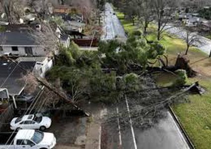 سبعة قتلى على الأقل في عواصف شديدة جنوب شرق الولايات المتحدة