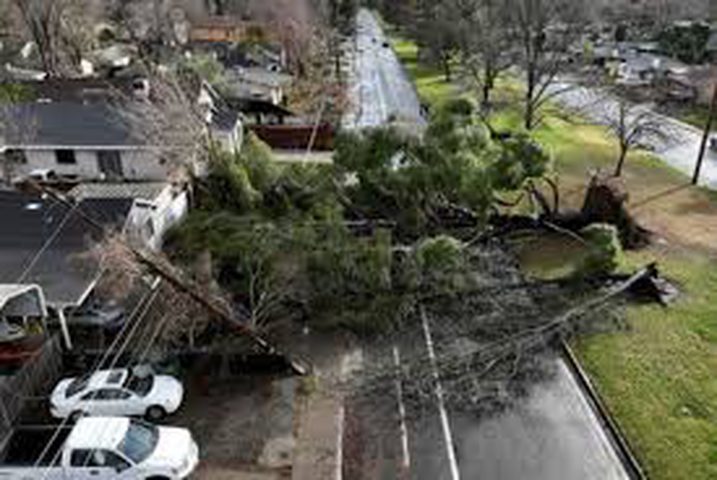 سبعة قتلى على الأقل في عواصف شديدة جنوب شرق الولايات المتحدة