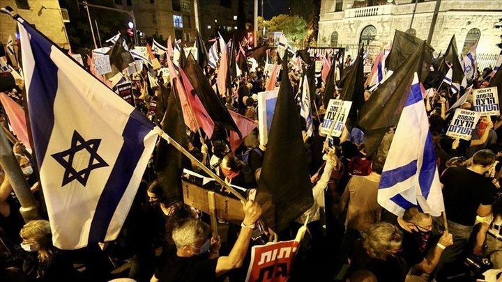 مستوطنون يتظاهرون في القدس و تل أبيب ضد سياسة نتنياهو