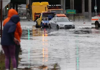 تحذير: كاليفورنيا تستعد لـ"فيضانات كارثية"