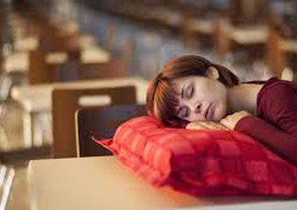 النوم غير الكافي يهدد بالسمنة بسبب "هرمون الجوع"‏