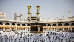 السعودية:مدة الإقامة للقادمين بتأشيرات العمرة هي 90 يومًا