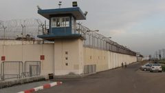 أسرى النقب يقررون تنفيذ خطوات احتجاجية للمطالبة بإعادة رفاقهم الذين نقلوا مؤخرا