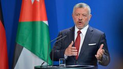 ملك الأردن يؤكد ضرورة إعادة تحريك عملية السلام كأولوية دولية