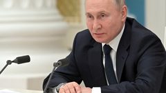 بوتين يندد بشحنات الأسلحة الغربية المتزايدة إلى أوكرانيا