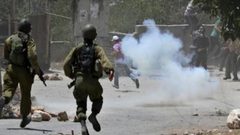 إصابات بالاختناق خلال اقتحام الاحتلال مدينة سلفيت