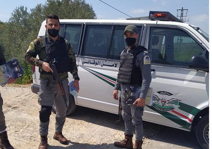 نابلس: الوقائي يقبض على المشتبه بهم بإطلاق النار على مركز شرطة