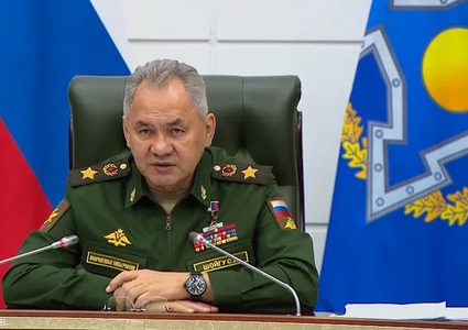 وزير الدفاع الروسي يزور قواته في أوكرانيا