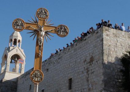 "العليا لشؤون الكنائس" تطالب كنائس العالم بالتدخل لحماية الوجود المسيحي في القدس