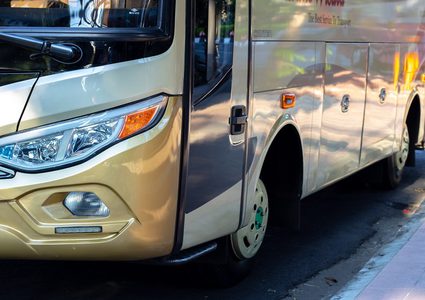 الكردي : تشغيل باصات الجبل الجنوبي بعد انقطاع دام 3 سنوات في نابلس