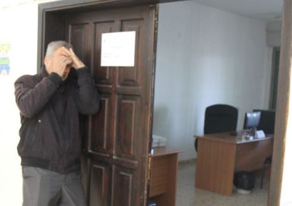 ميثاق تستنكر قيام الاحتلال بإطلاق قنابل الغاز على المؤسسة وتحطيم زجاجها