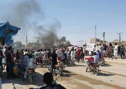 احتجاجات على تردي الوضع المعيشي في دير الزور شرقي سوريا