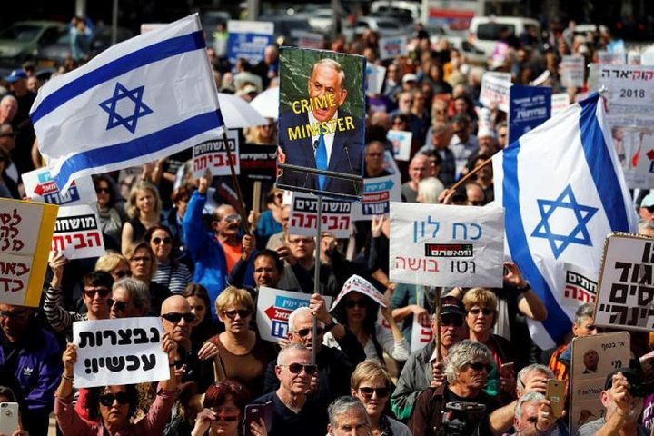 آلاف المستوطنين الإسرائيليين يتظاهرون ضد نتنياهو