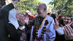 شرطة الاحتلال تستدعي الأسير المحرر يونس وشقيقه للتحقيق