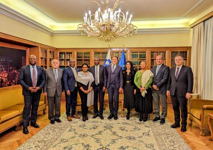 منصور يؤكد أهمية اعتراف سلوفينيا بدولة فلسطين لدعم عملية السلام