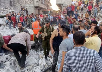 سوريا:10 وفيات جراء انهيار مبنى سكني في حلب